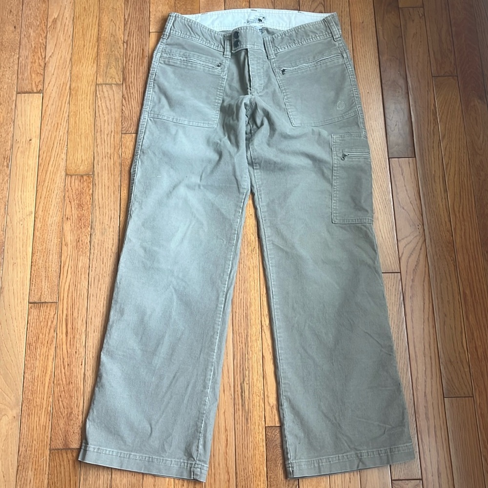 The North Face A5 Corduroy Pants woman’s 10 grey neutral